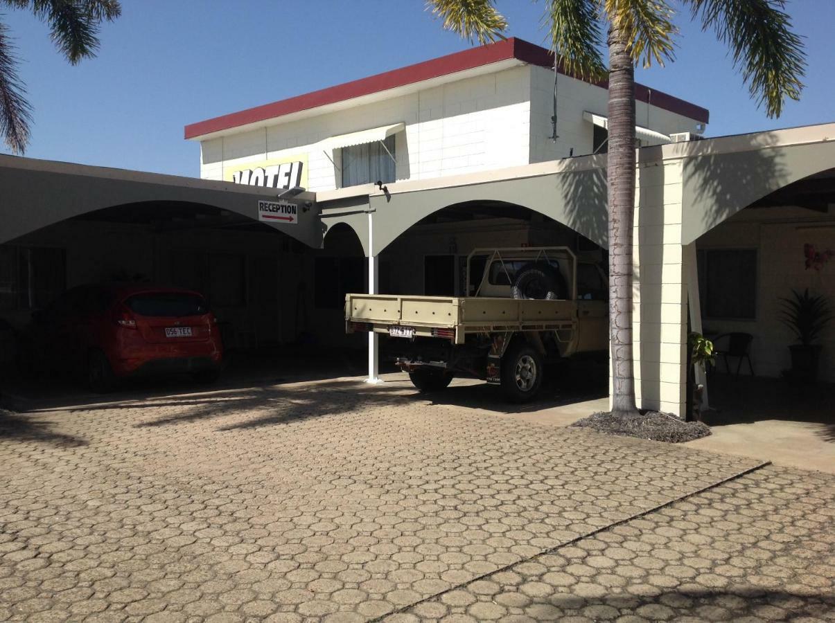 Ayr Max Motel Exterior photo